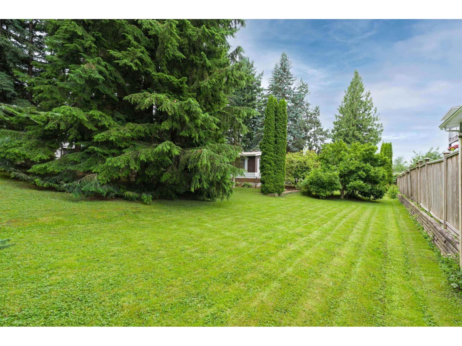 2161 Martens Street, Abbotsford, BC - Outdoor