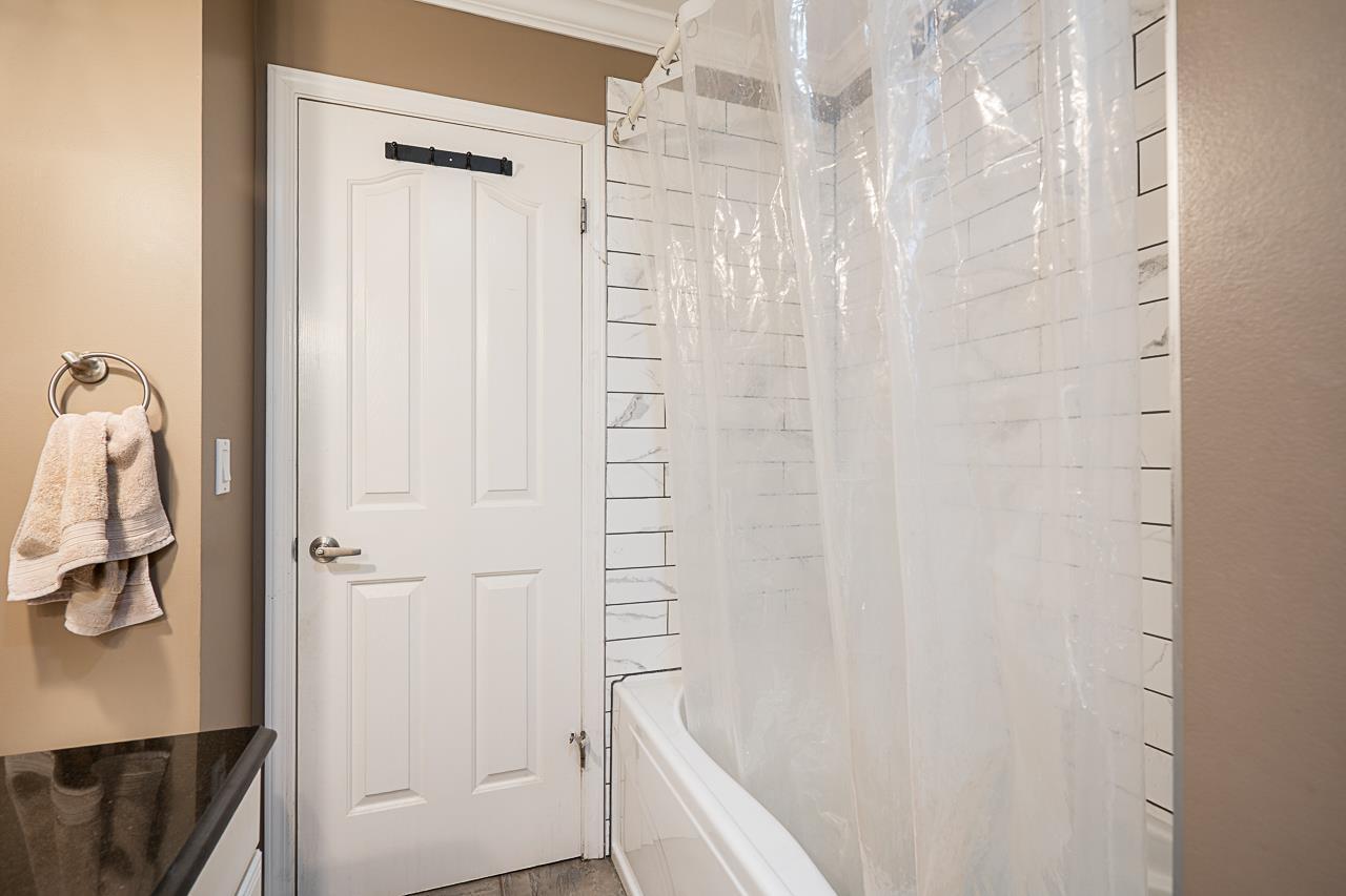 20510 48A Avenue, Langley, BC - Outdoor