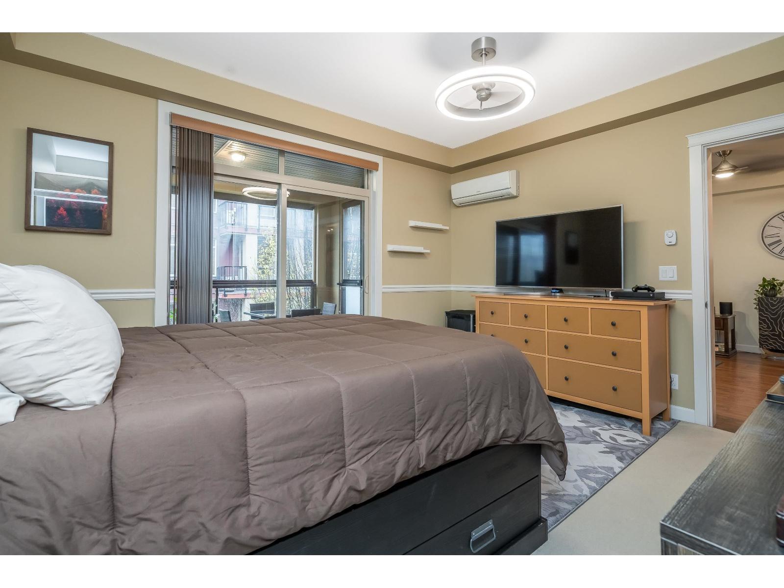 357 8258 207A Street, Langley, BC - Indoor Photo Showing Bedroom