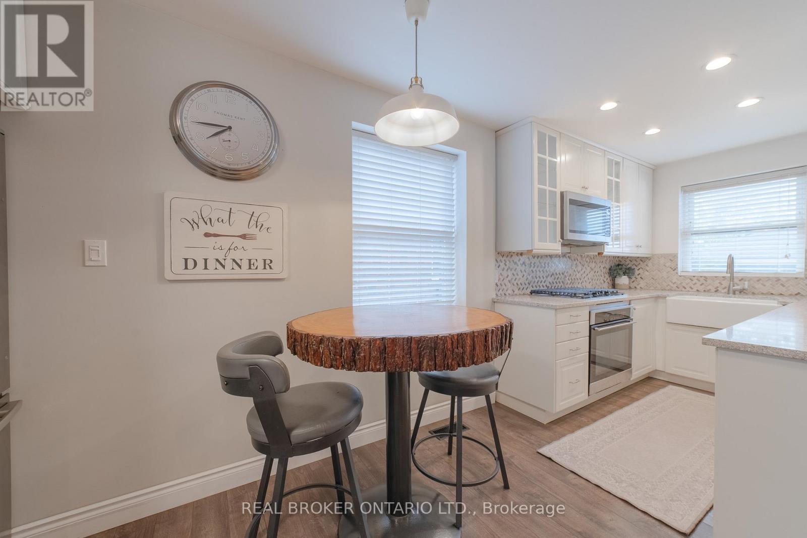 66 Maitland Street, Thorold, ON - Indoor