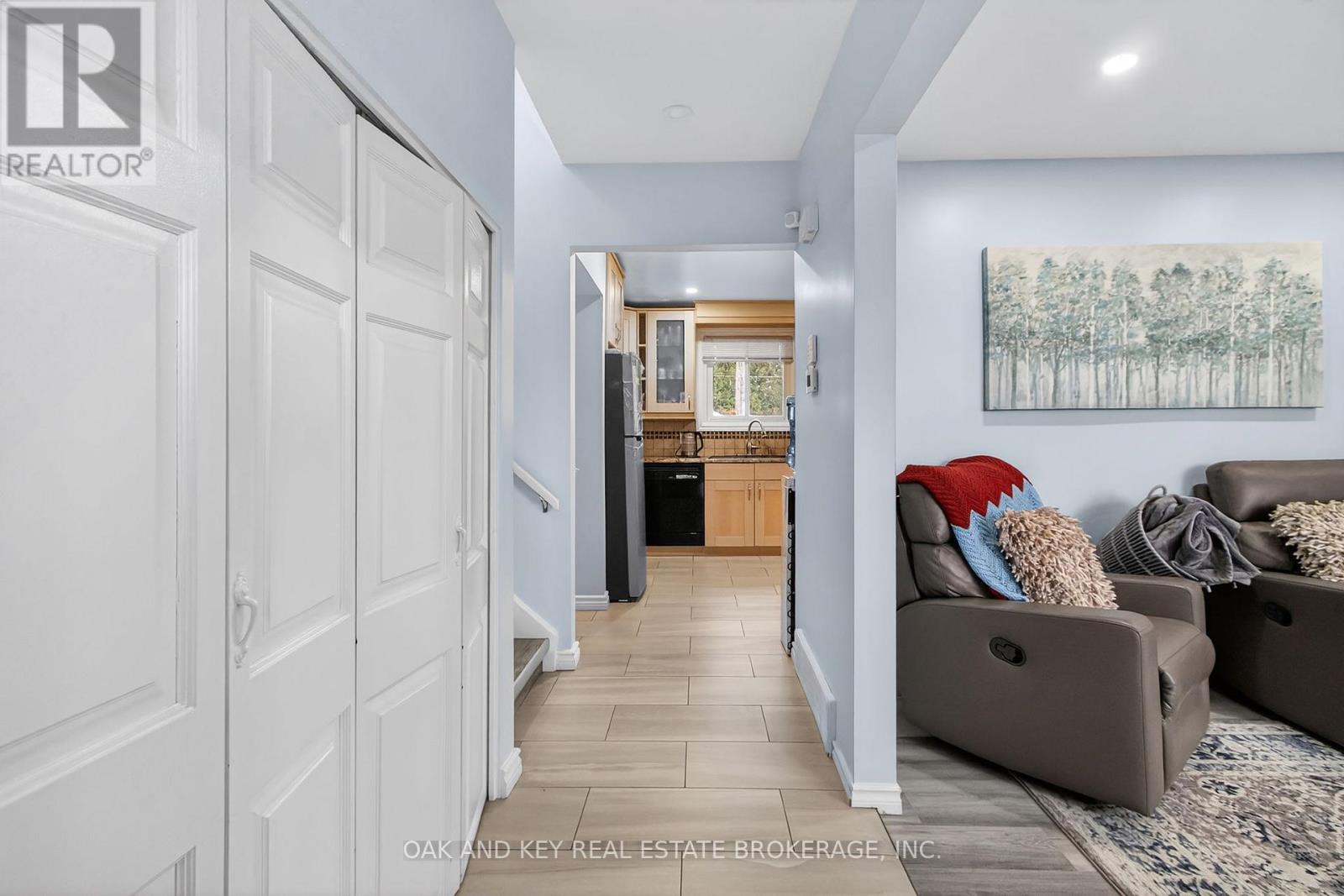 86 Chestnut Drive, Chatham-Kent (Chatham), ON - Indoor Photo Showing Other Room