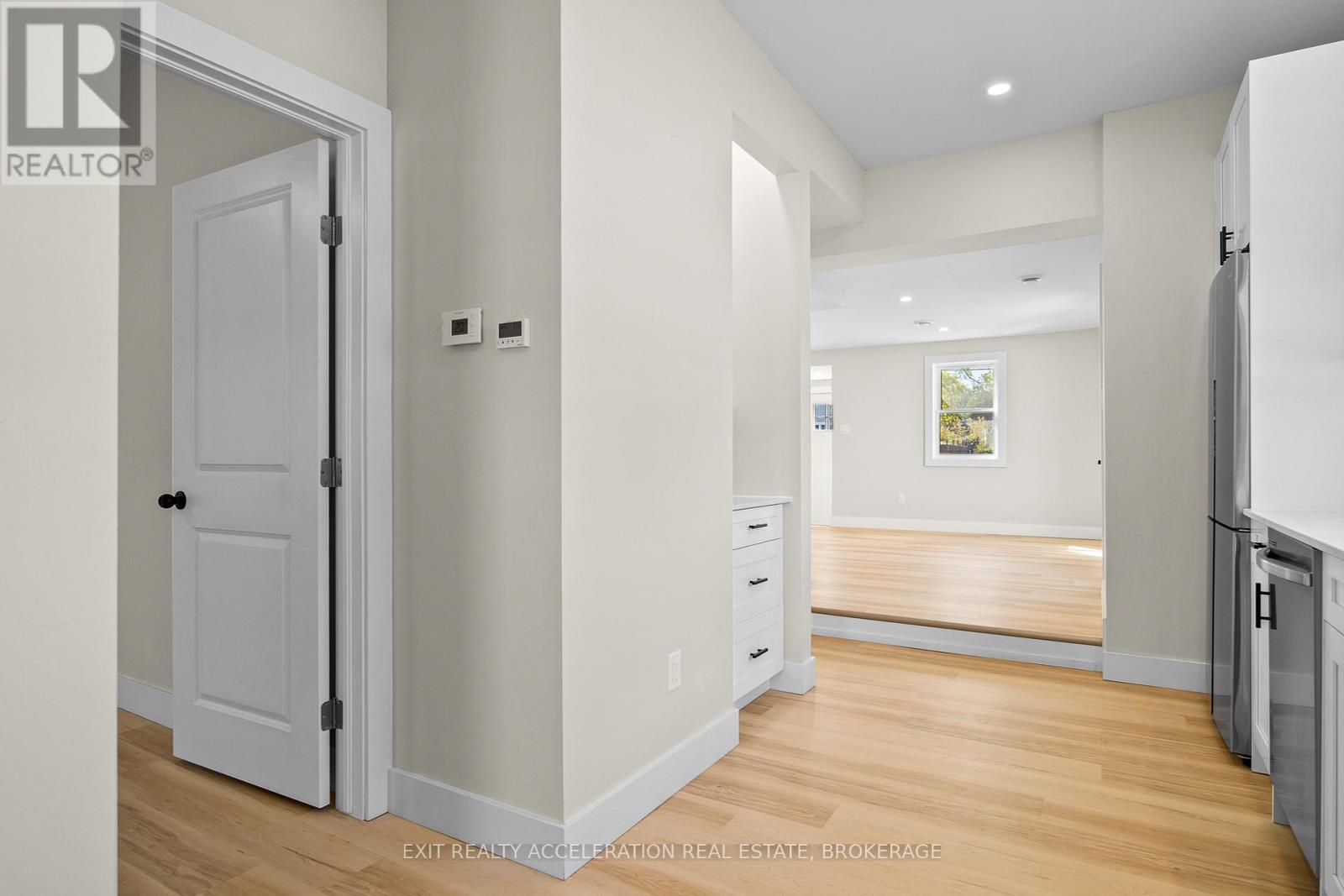 213 Belleville Road, Greater Napanee (Greater Napanee), ON - Indoor Photo Showing Other Room