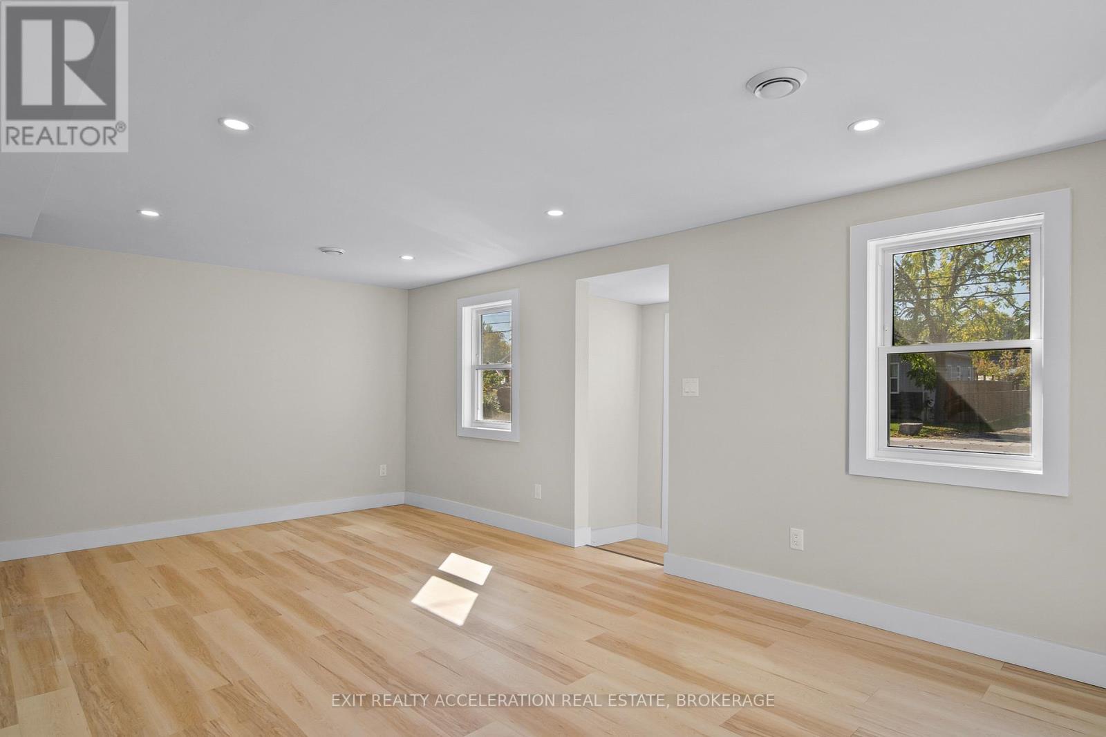 213 Belleville Road, Greater Napanee (Greater Napanee), ON - Indoor Photo Showing Other Room