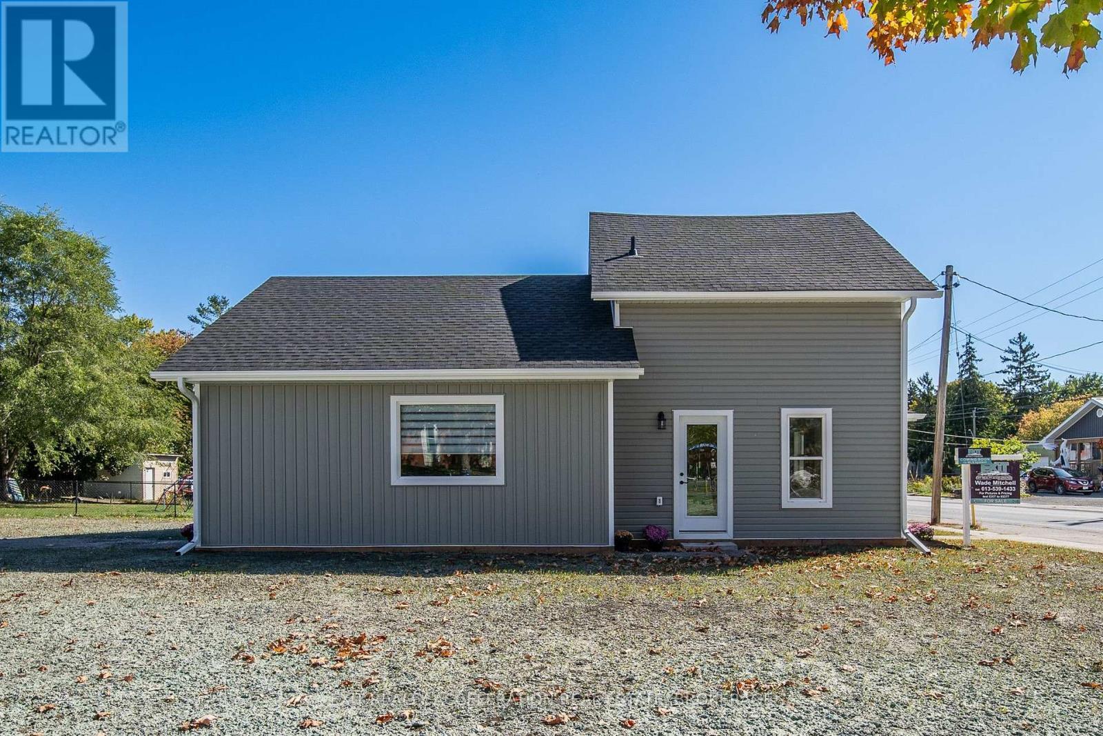 213 Belleville Road, Greater Napanee (Greater Napanee), ON - Outdoor