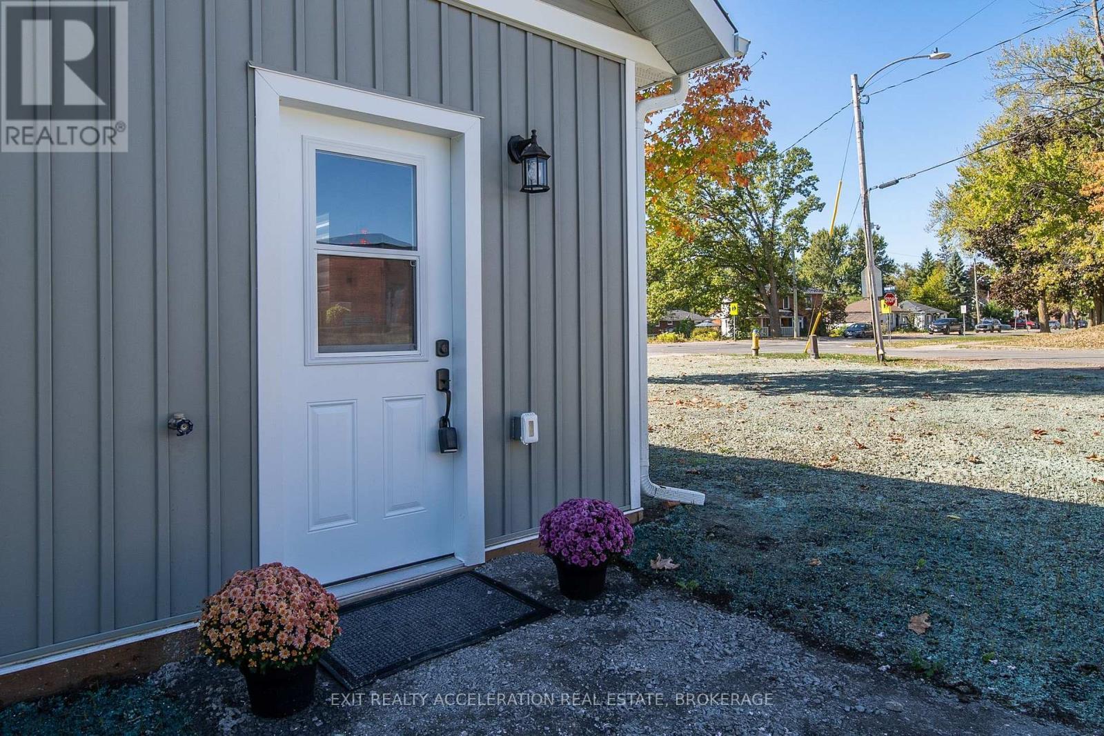 213 Belleville Road, Greater Napanee (Greater Napanee), ON - Outdoor