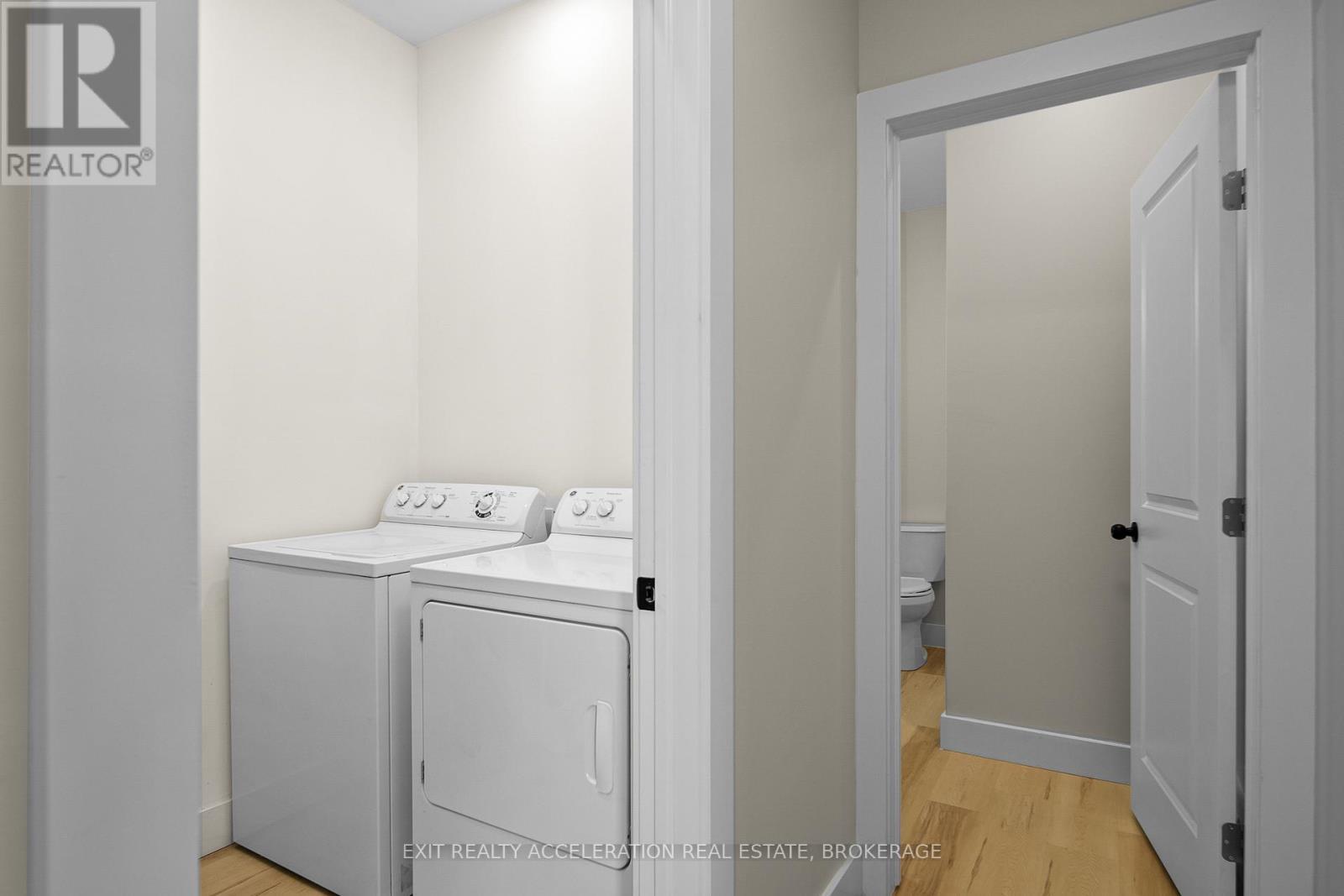 213 Belleville Road, Greater Napanee (Greater Napanee), ON - Indoor Photo Showing Laundry Room