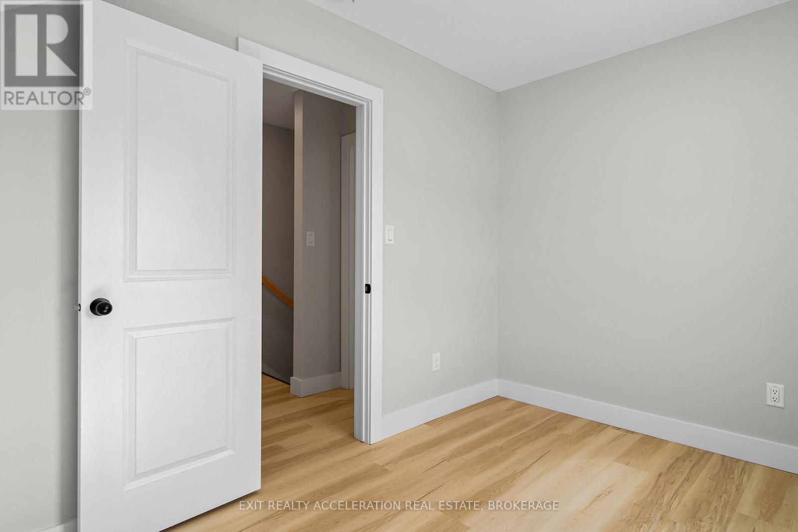 213 Belleville Road, Greater Napanee (Greater Napanee), ON - Indoor Photo Showing Other Room