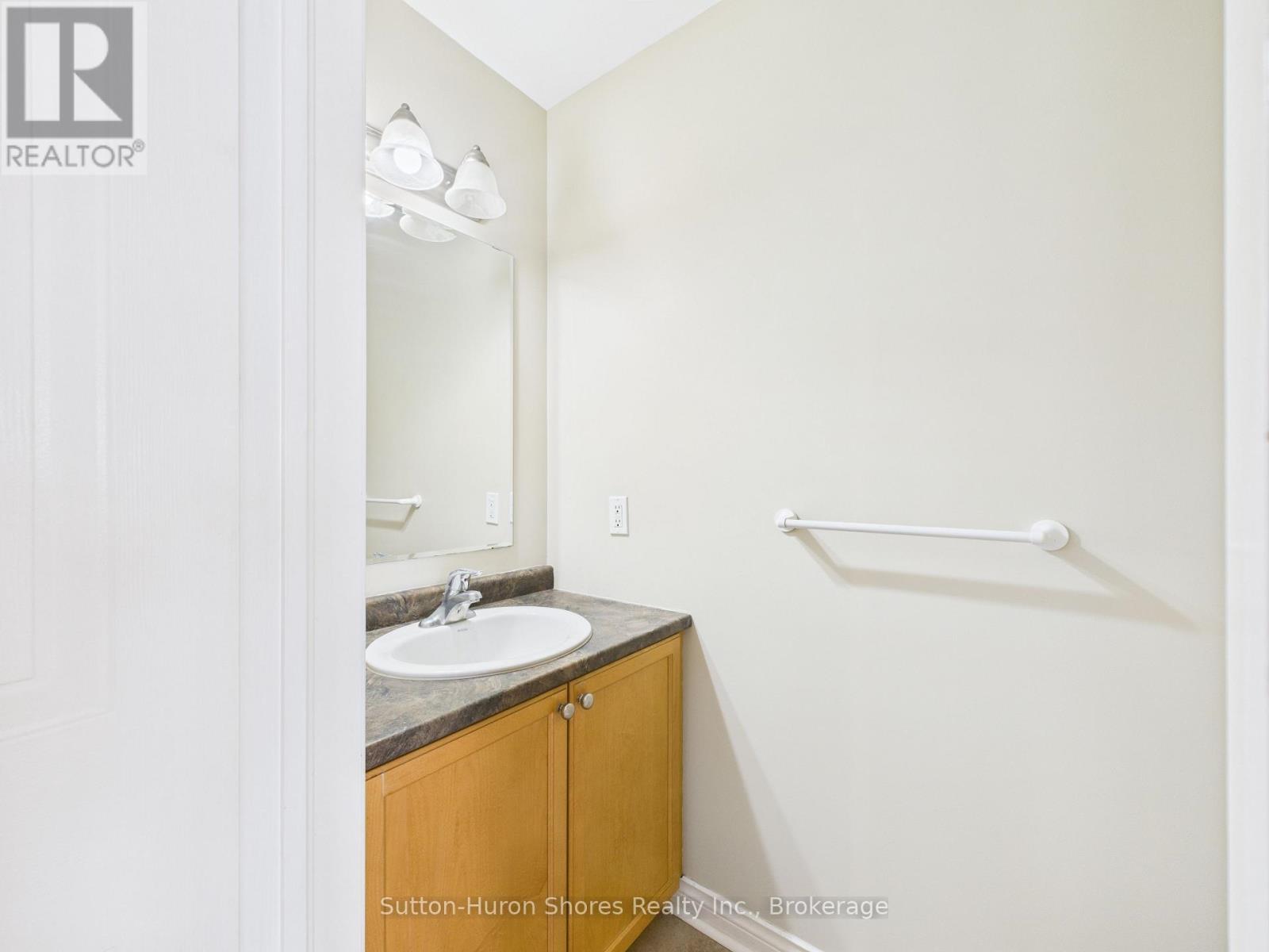 2 - 409 Joseph Street, Saugeen Shores, ON - Indoor Photo Showing Bathroom