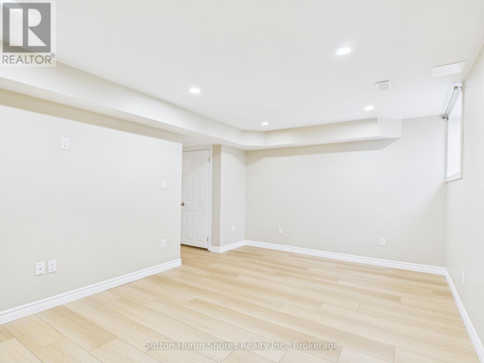 2 - 409 Joseph Street, Saugeen Shores, ON - Indoor Photo Showing Other Room