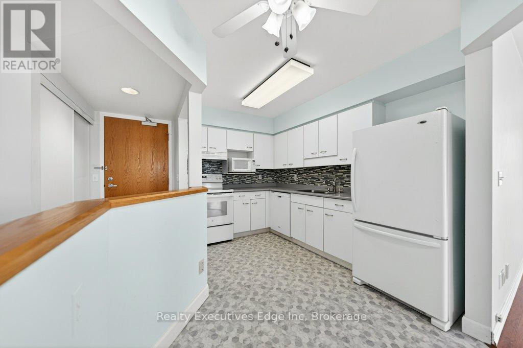 306 - 208 Silvercreek Parkway N, Guelph (Junction/Onward Willow), ON