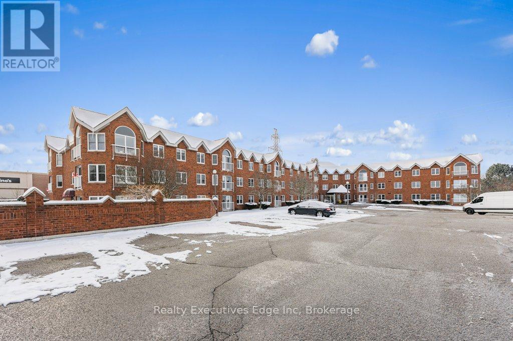 306 - 208 Silvercreek Parkway N, Guelph (Junction/Onward Willow), ON