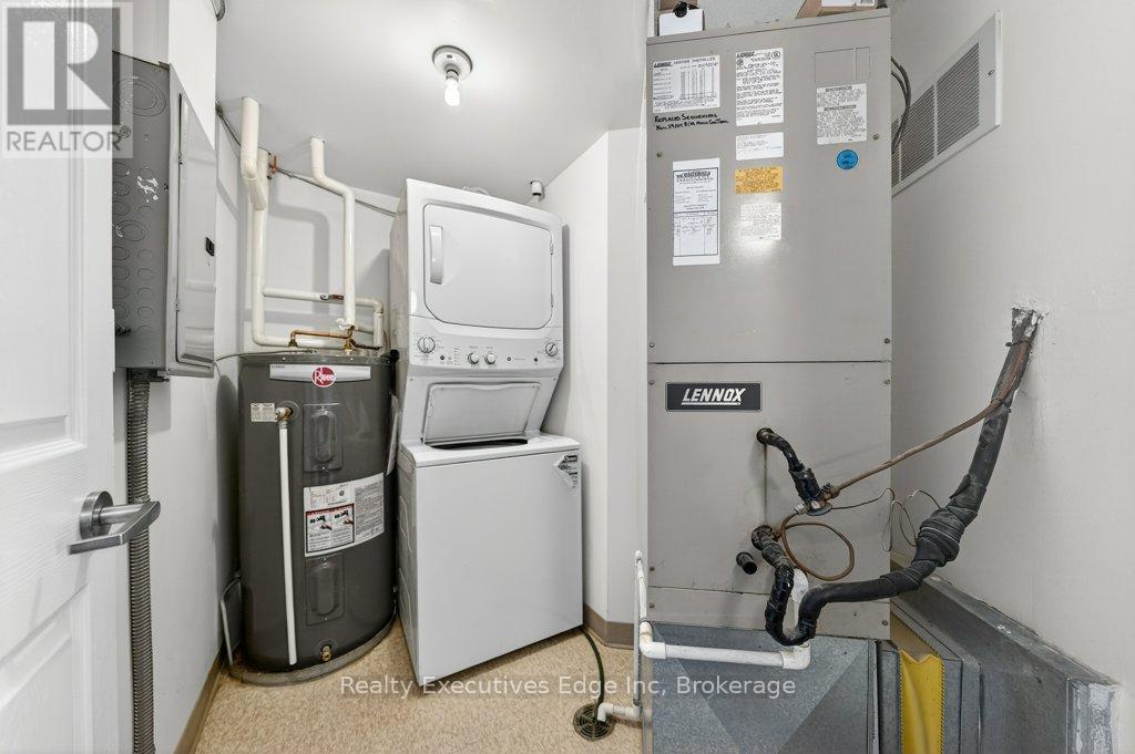 306 - 208 Silvercreek Parkway N, Guelph (Junction/Onward Willow), ON