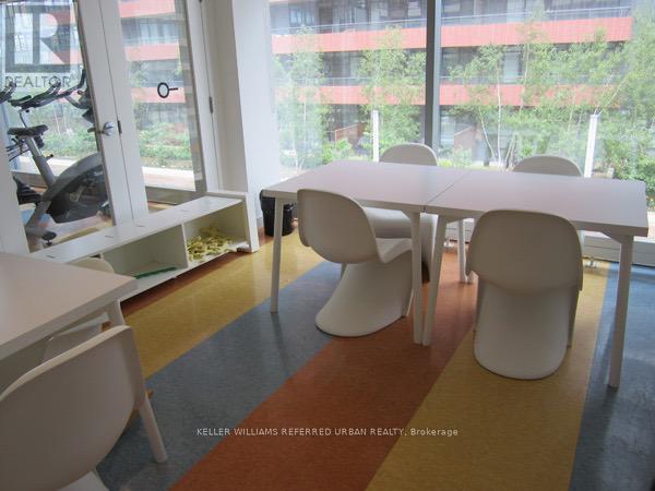 829 - 4K Spadina Avenue, Toronto, ON - Indoor Photo Showing Dining Room