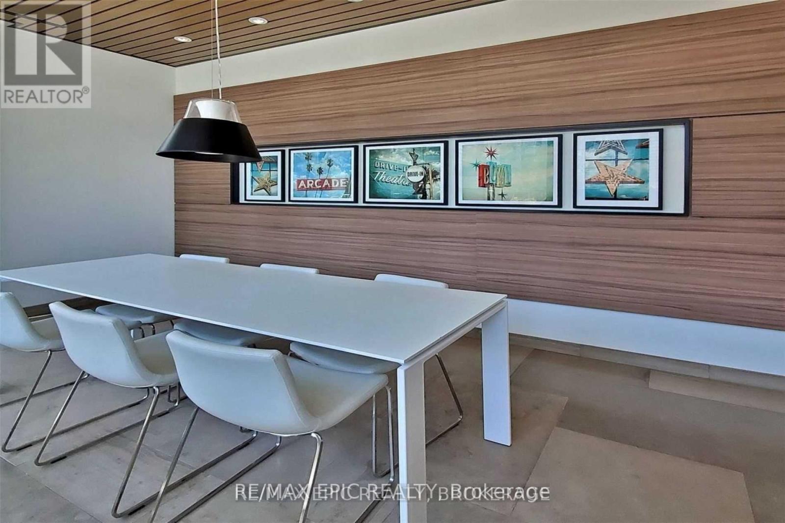 2703 - 75 St Nicholas Street, Toronto, ON - Outdoor With Exterior