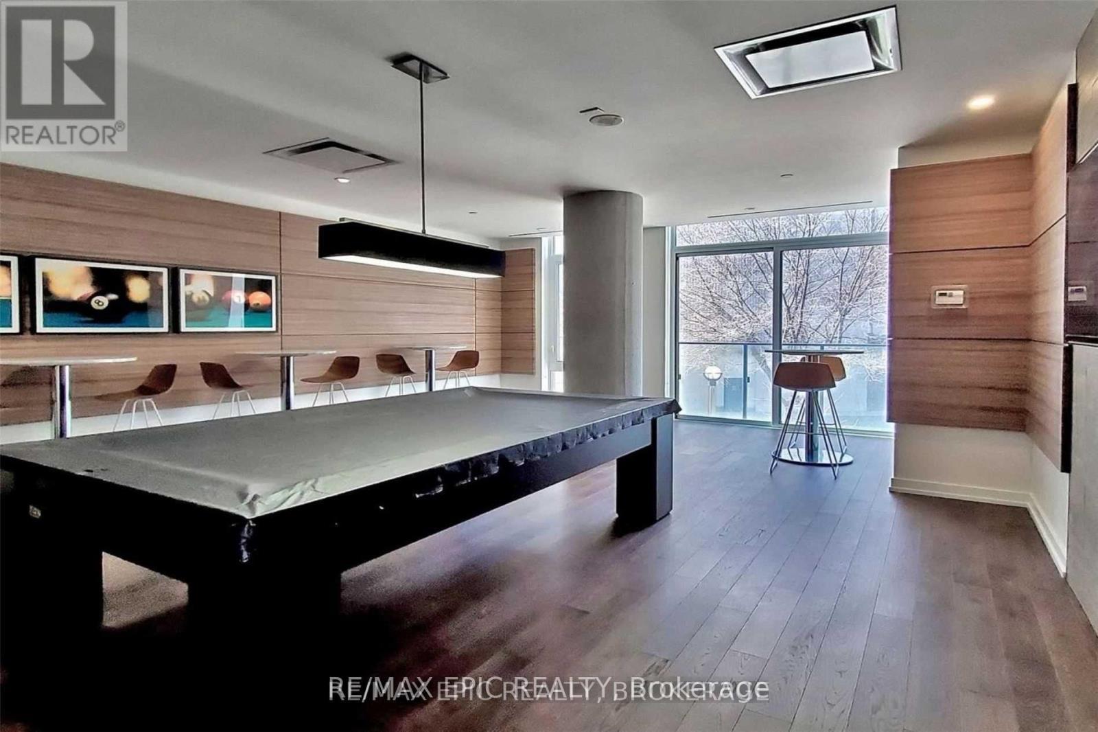 2703 - 75 St Nicholas Street, Toronto, ON - Indoor Photo Showing Other Room