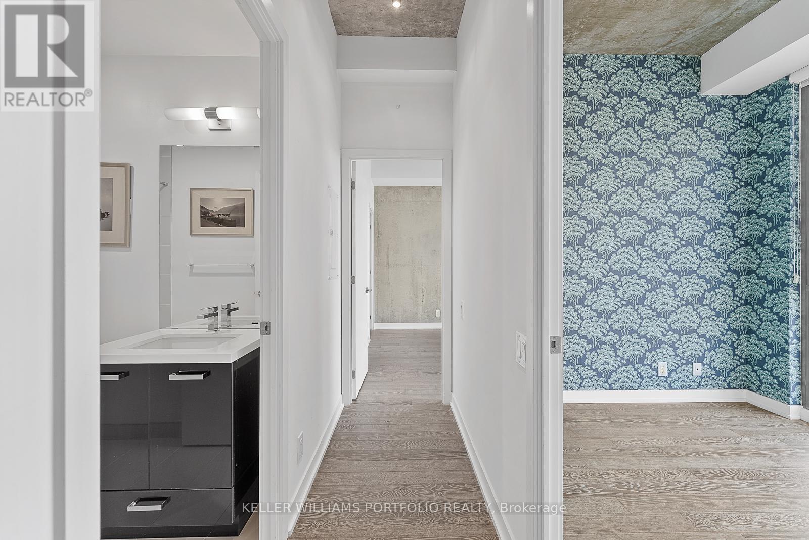 Ph07 - 39 Brant Street, Toronto, ON - Indoor Photo Showing Other Room