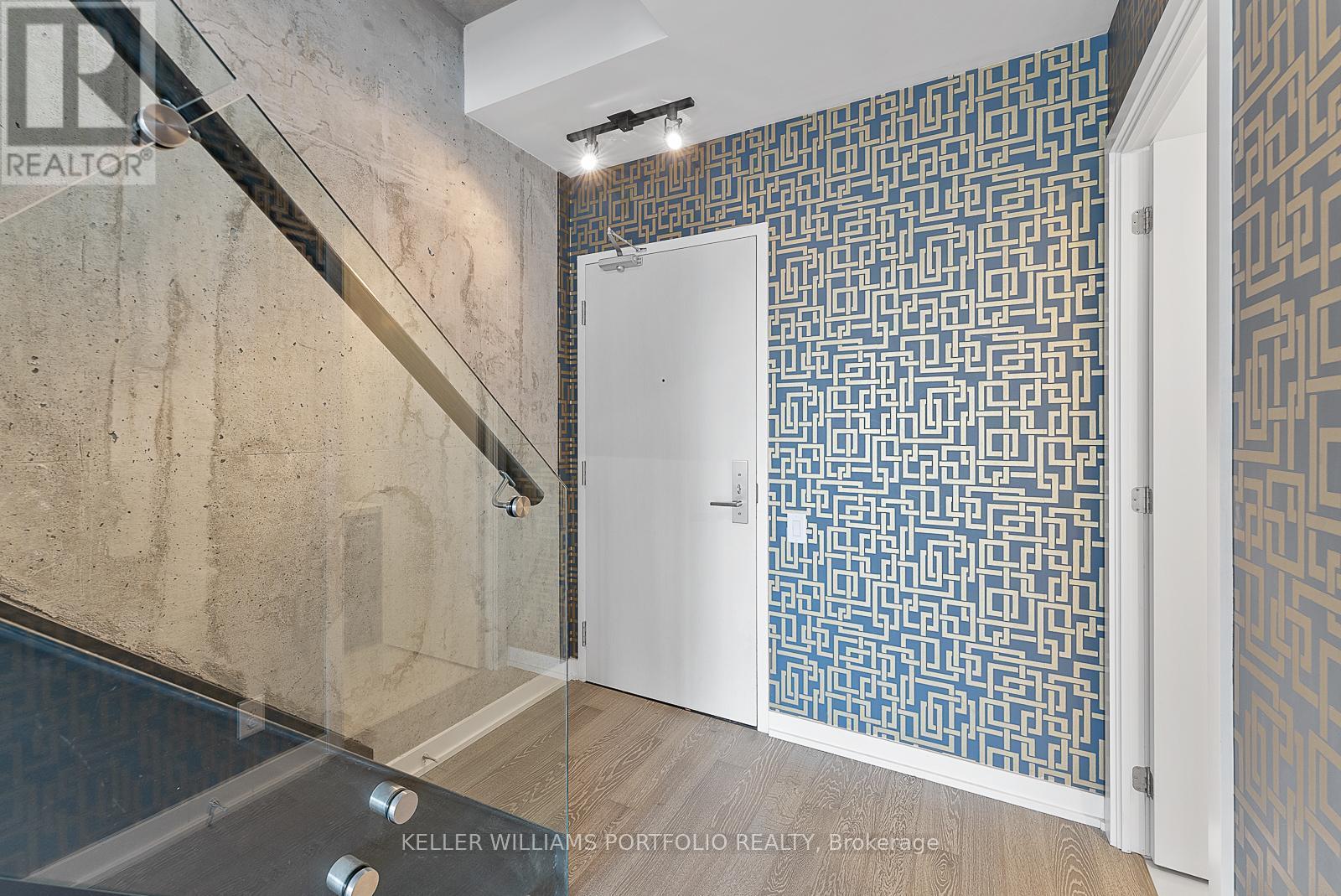 Ph07 - 39 Brant Street, Toronto, ON - Indoor Photo Showing Other Room