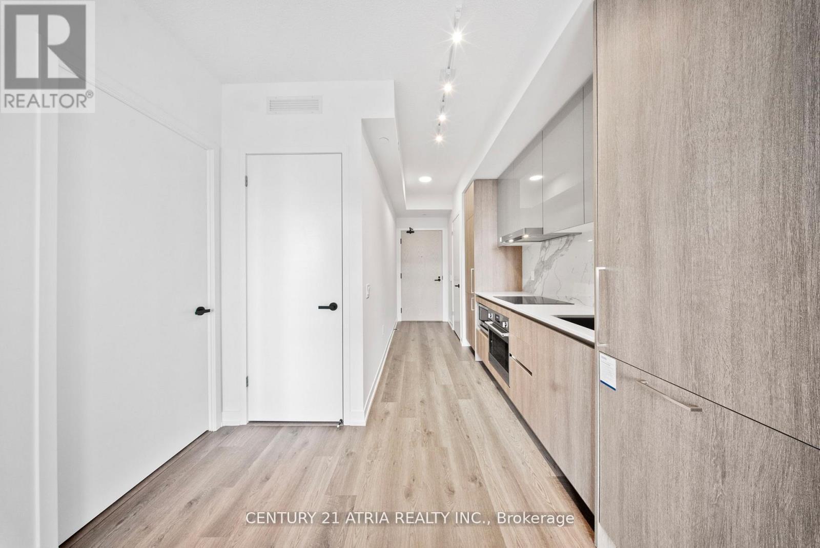 4702 - 195 Commerce Street, Vaughan, ON - Indoor