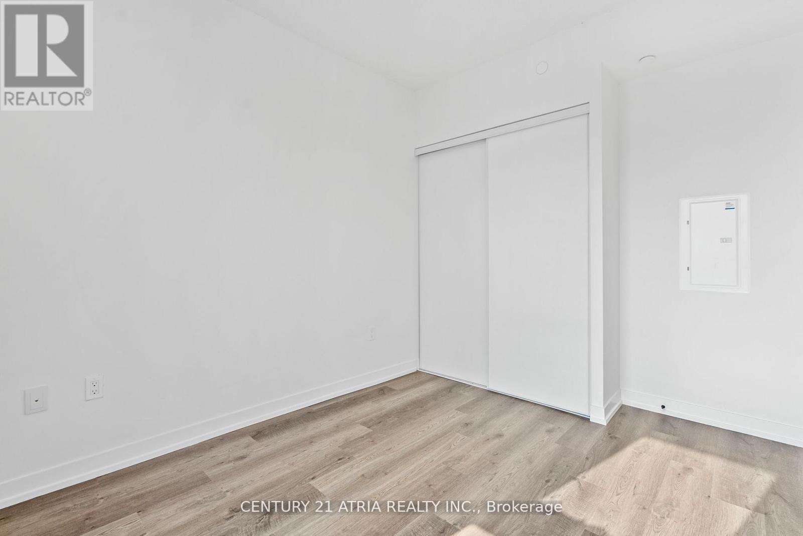 4702 - 195 Commerce Street, Vaughan, ON - Indoor Photo Showing Other Room