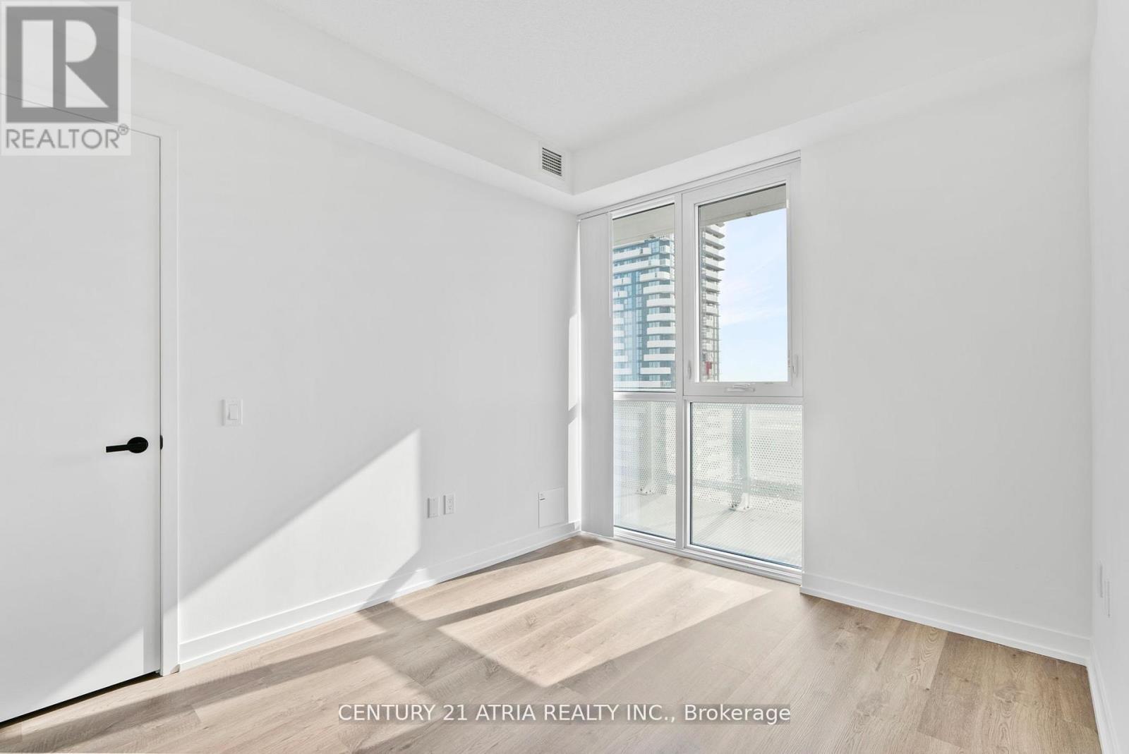 4702 - 195 Commerce Street, Vaughan, ON - Indoor Photo Showing Other Room