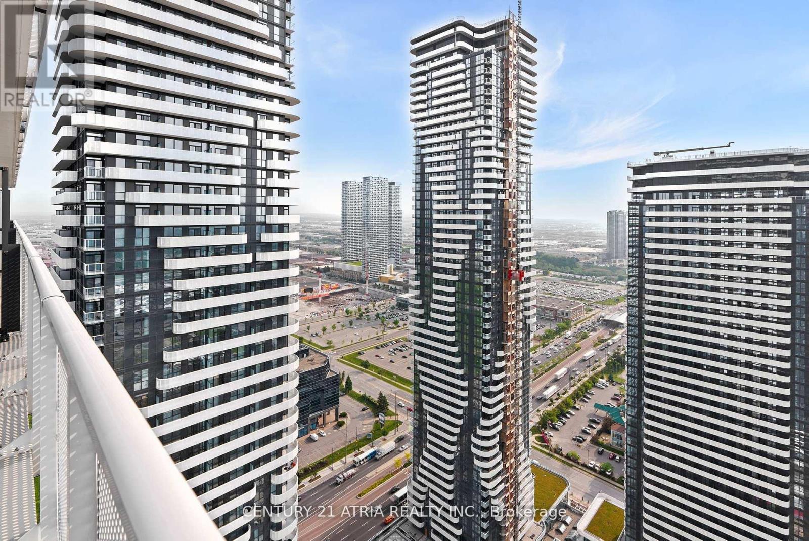 4702 - 195 Commerce Street, Vaughan, ON - Outdoor With Balcony With Facade