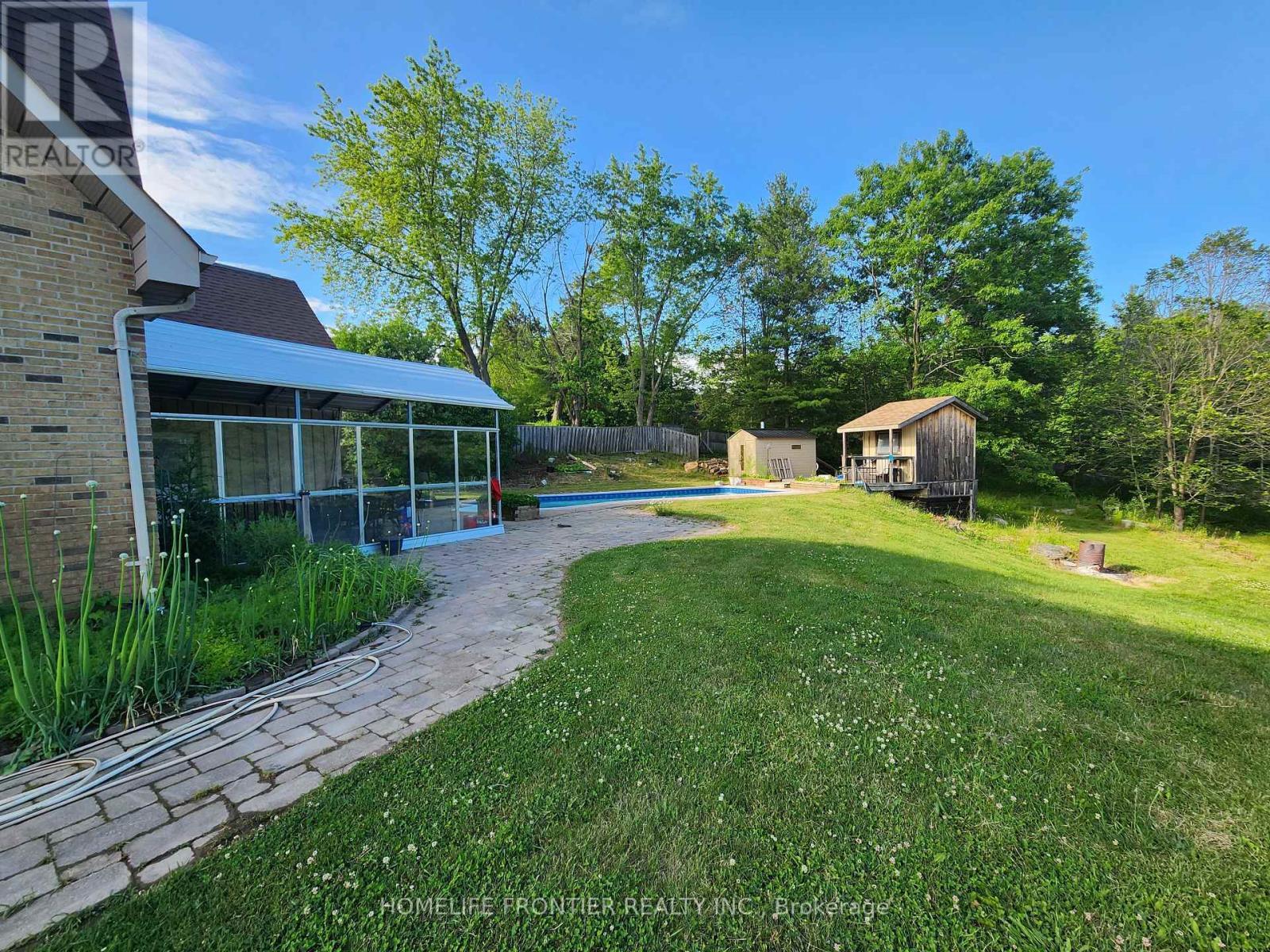 3 Mandalane Drive, King, ON - Outdoor