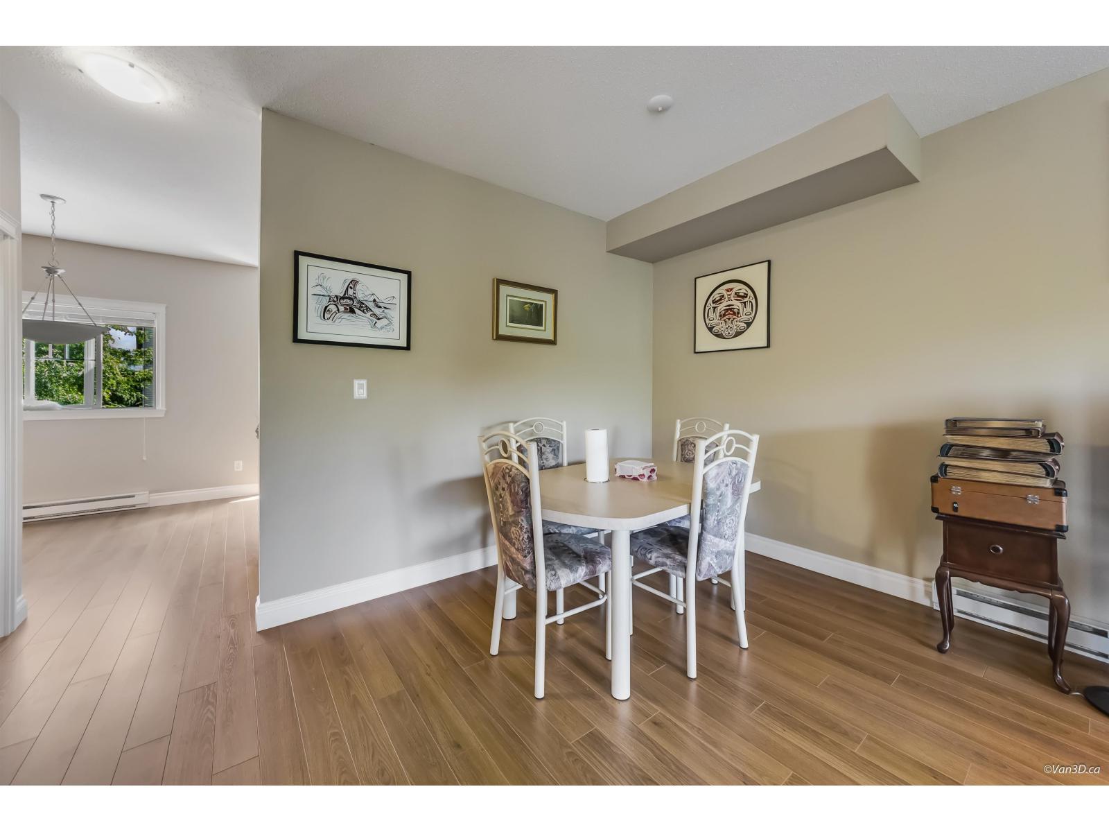 7 9140 Hazel Street|Chilliwack Proper East, Chilliwack, BC - Indoor Photo Showing Dining Room