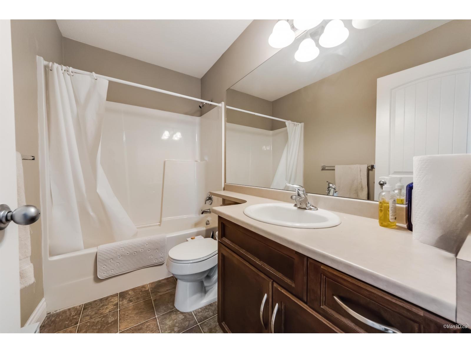 7 9140 Hazel Street|Chilliwack Proper East, Chilliwack, BC - Indoor Photo Showing Bathroom