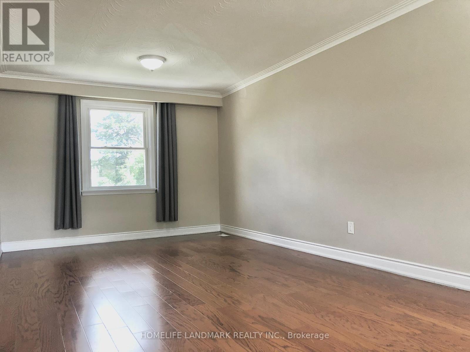 Main - 529 Third Line, Oakville, ON - Indoor Photo Showing Other Room