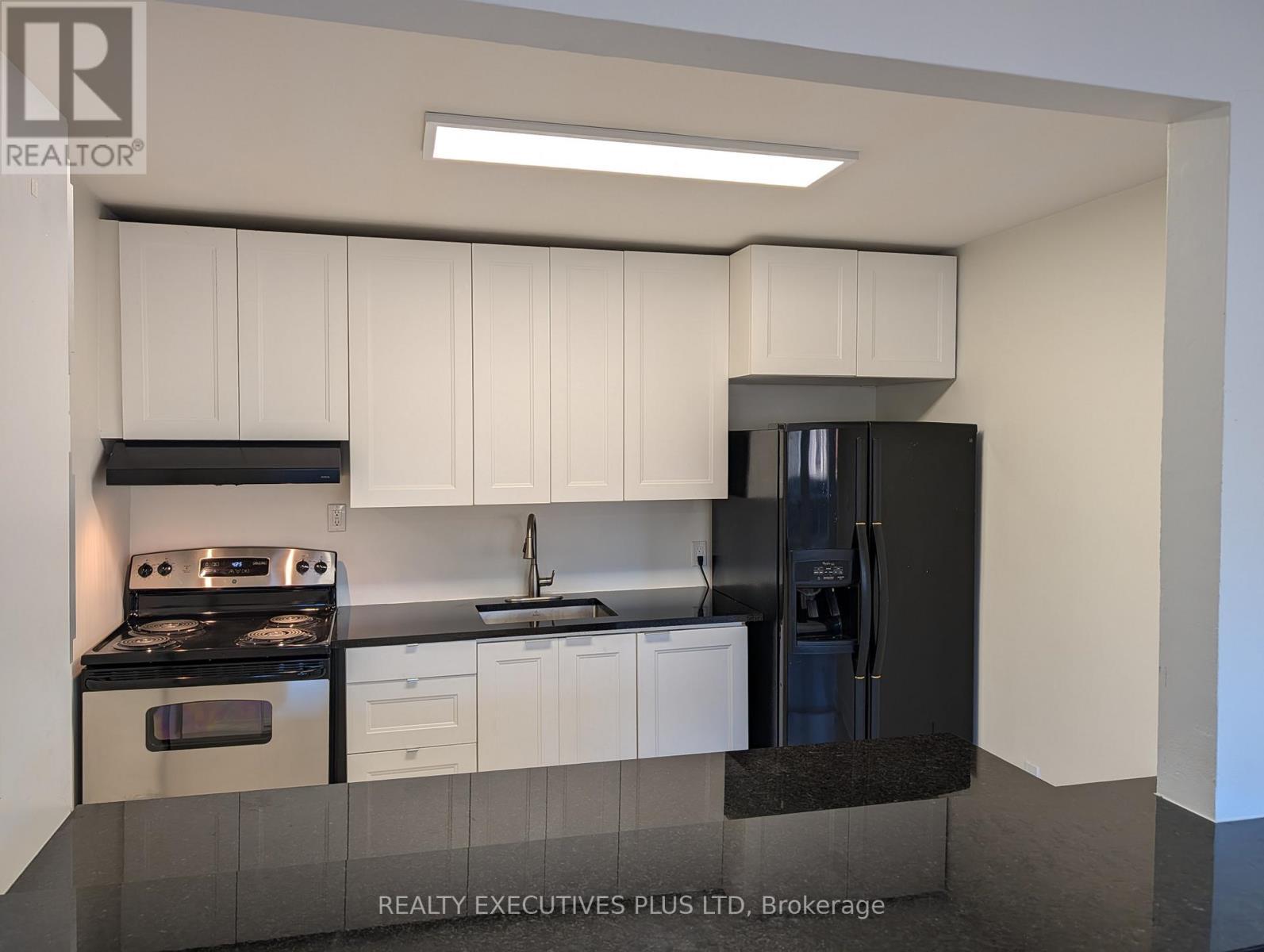 Kitchen - C - 286 Lakeshore Road E, Mississauga, ON