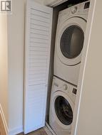 ensuite laundry -