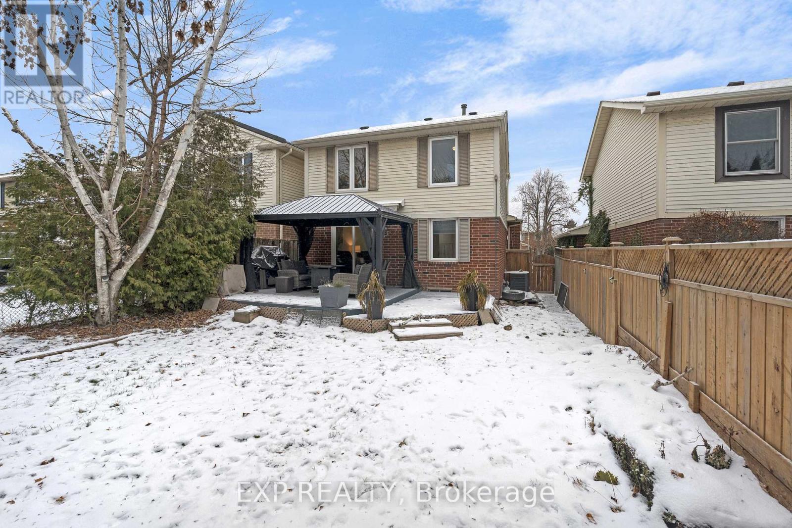 4208 Stonemason Crescent, Mississauga, ON - Outdoor With Deck Patio Veranda