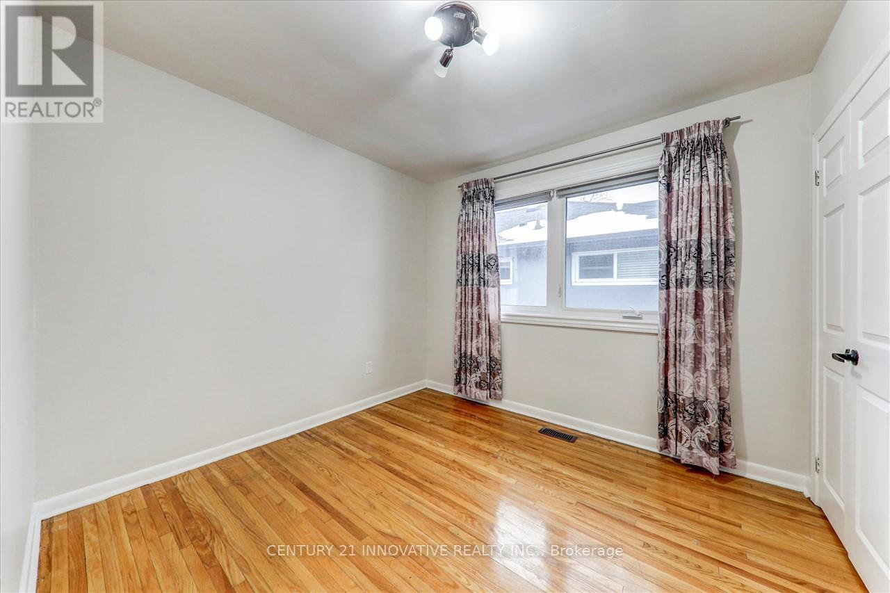 Main - 359 Rathburn Road, Toronto, ON - Indoor Photo Showing Other Room
