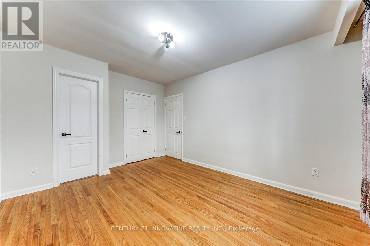 Main - 359 Rathburn Road, Toronto, ON - Indoor Photo Showing Other Room