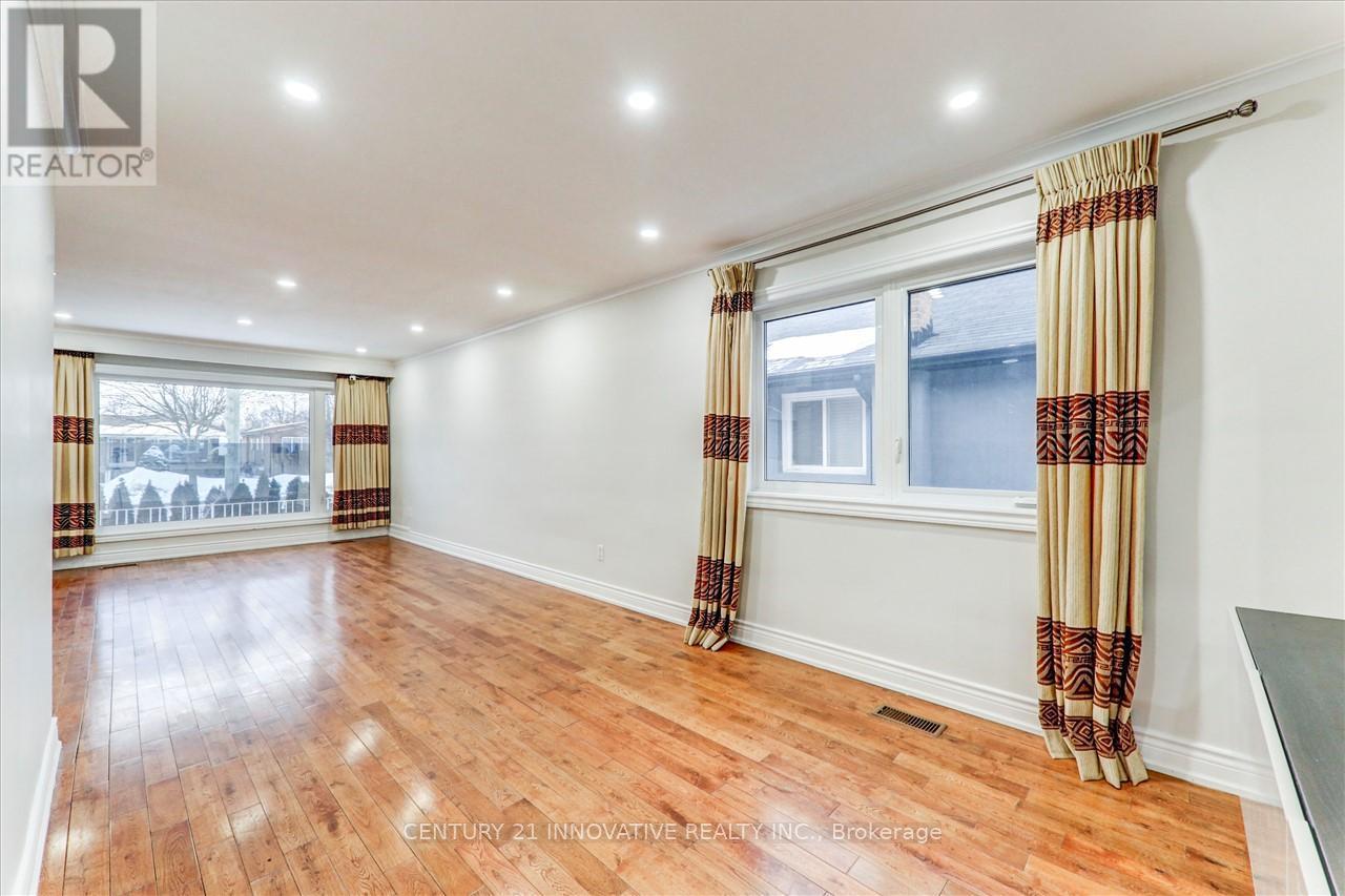 Main - 359 Rathburn Road, Toronto, ON - Indoor Photo Showing Other Room