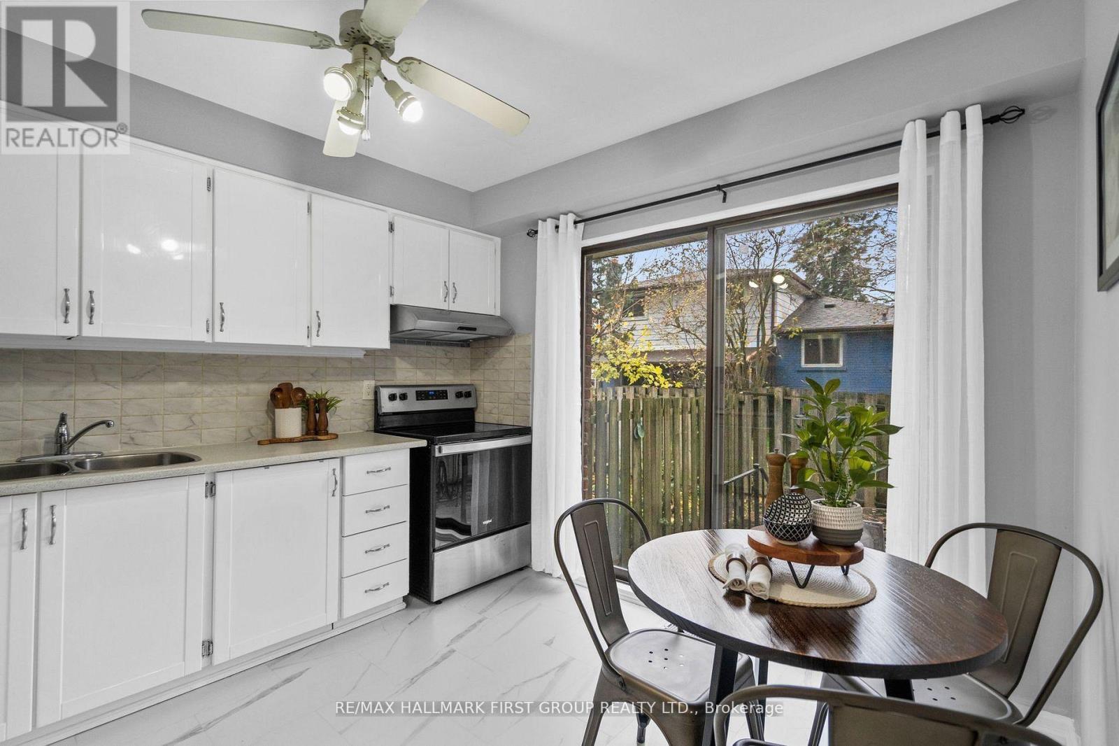 7 - 350 Camelot Court, Oshawa, ON - Indoor