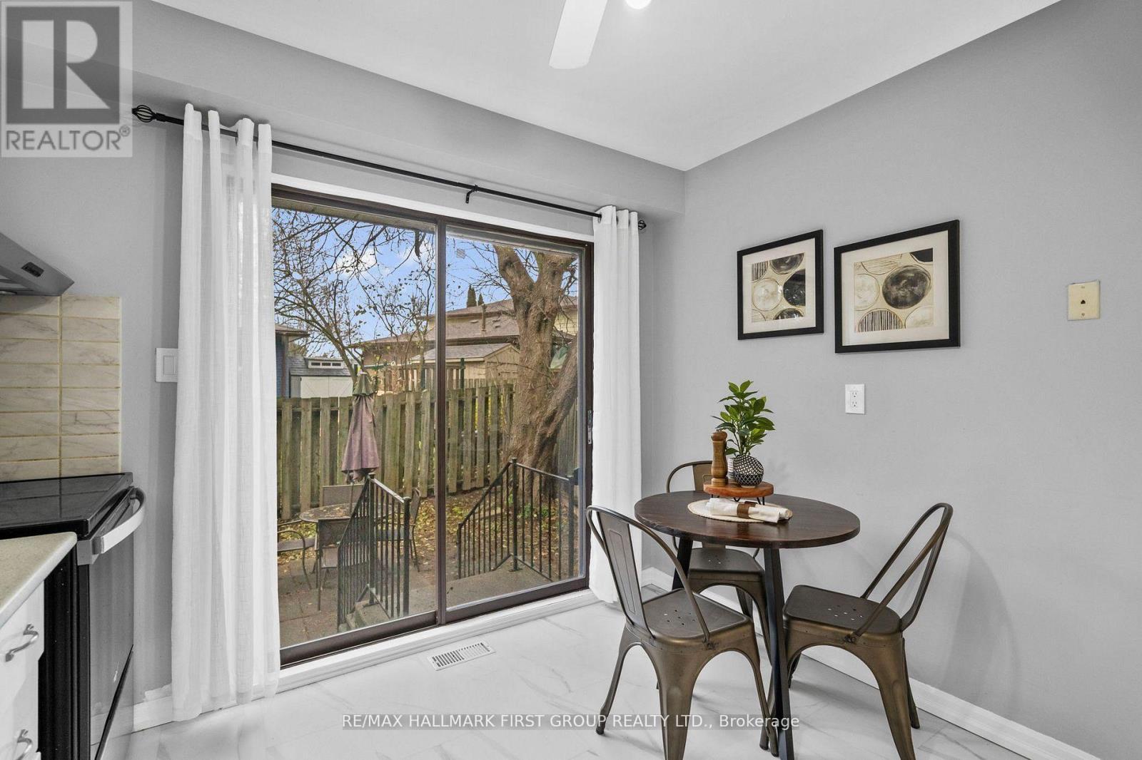 7 - 350 Camelot Court, Oshawa, ON - Indoor