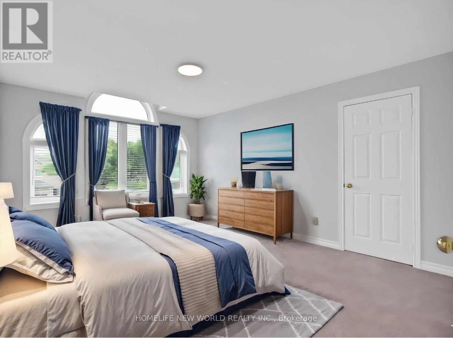 Main - 42 Cedarhurst Drive, Richmond Hill, ON - Indoor Photo Showing Bedroom
