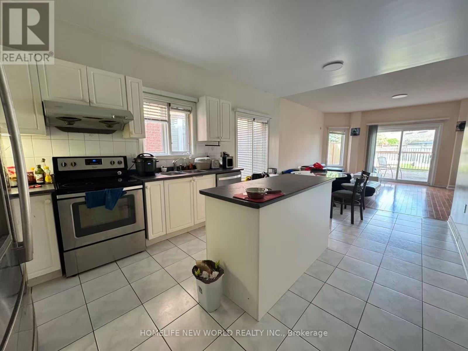 Main - 42 Cedarhurst Drive, Richmond Hill, ON - Indoor Photo Showing Kitchen