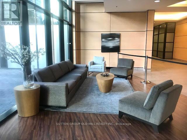 510 - 2900 Highway 7, Vaughan, ON - Indoor