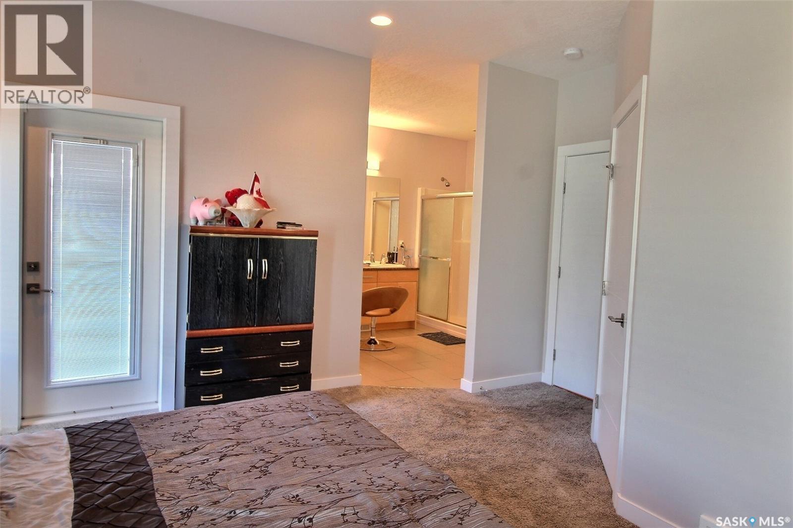 857 Madsen Place, Prince Albert, SK - Indoor Photo Showing Bedroom