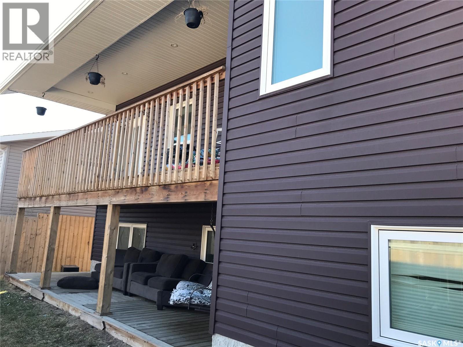 857 Madsen Place, Prince Albert, SK - Outdoor With Exterior
