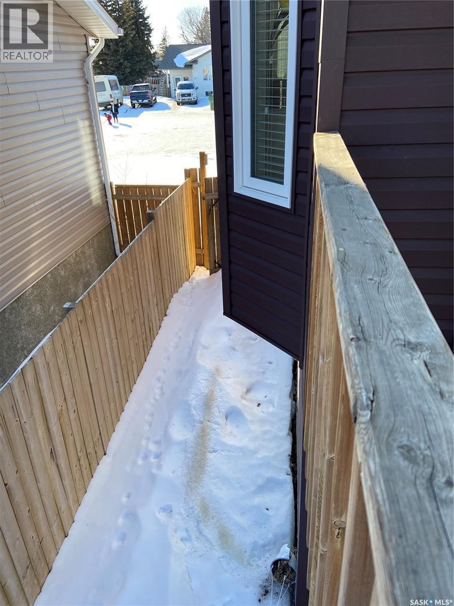 857 Madsen Place, Prince Albert, SK - Outdoor With Exterior