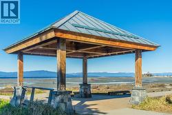 Walk to the Beach & Boardwalk -