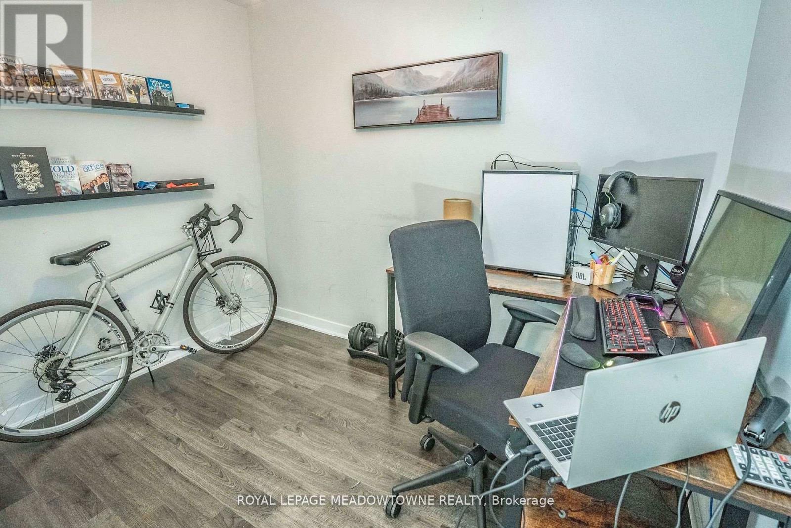 323 - 5317 Upper Middle Road, Burlington, ON - Indoor Photo Showing Office