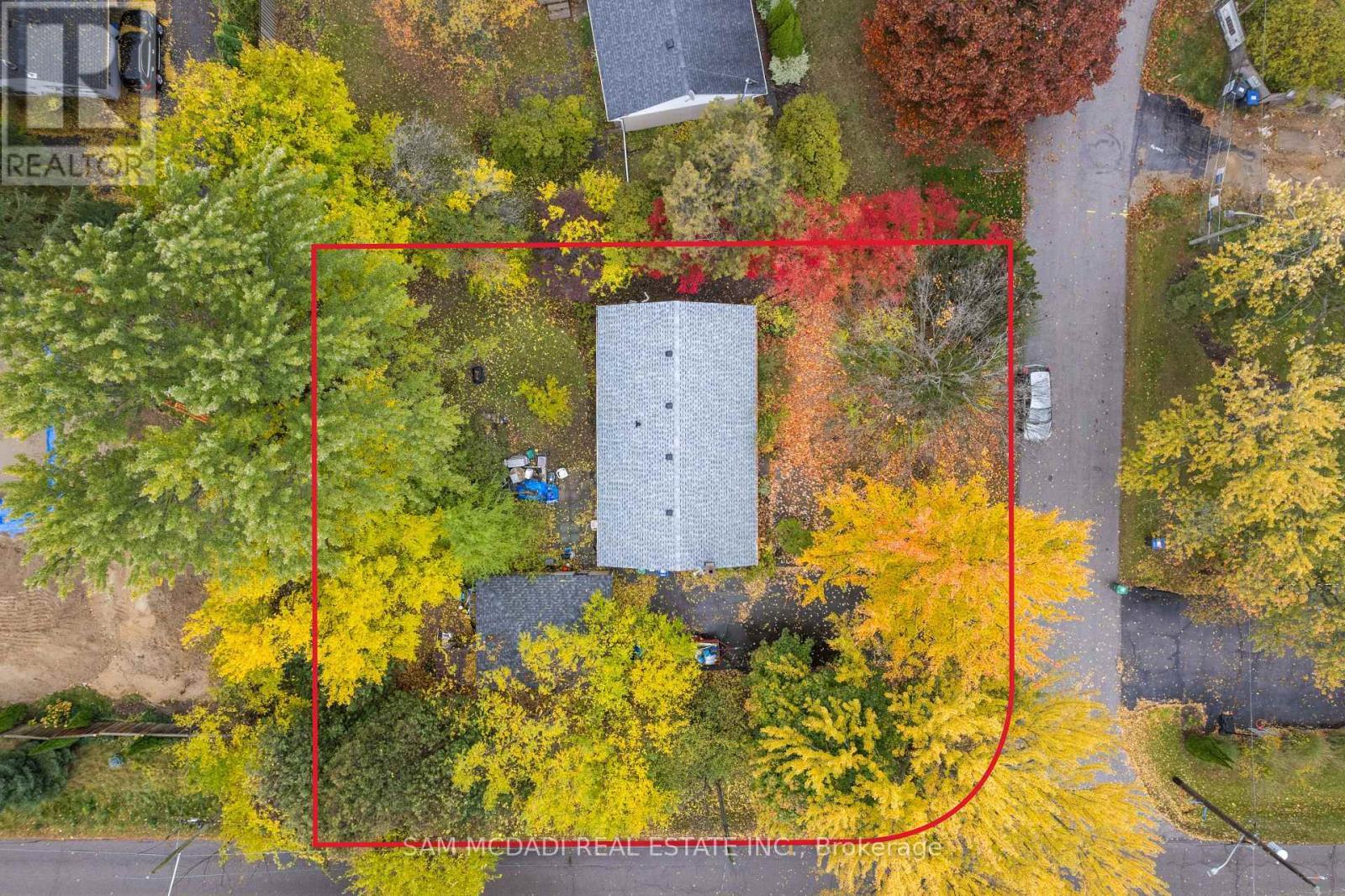 1610 Magenta Court, Mississauga, ON - Outdoor With View