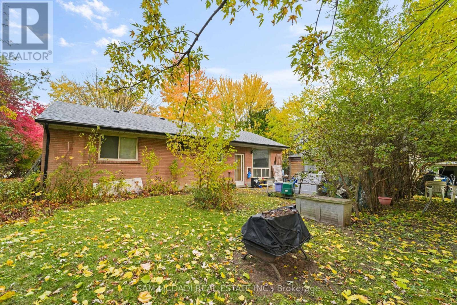 1610 Magenta Court, Mississauga, ON - Outdoor