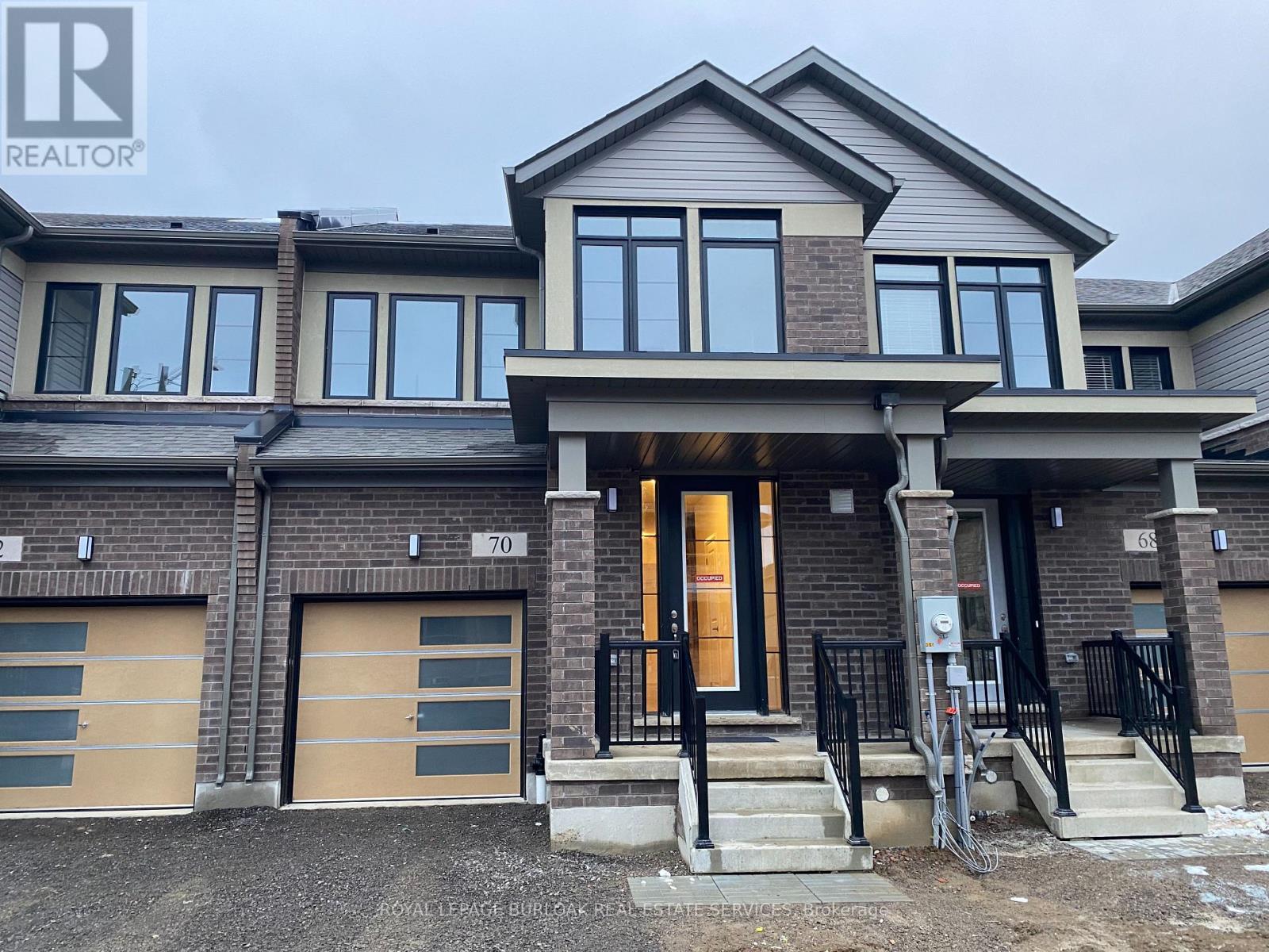 70 Freedom Crescent, Hamilton, ON - Outdoor With Facade