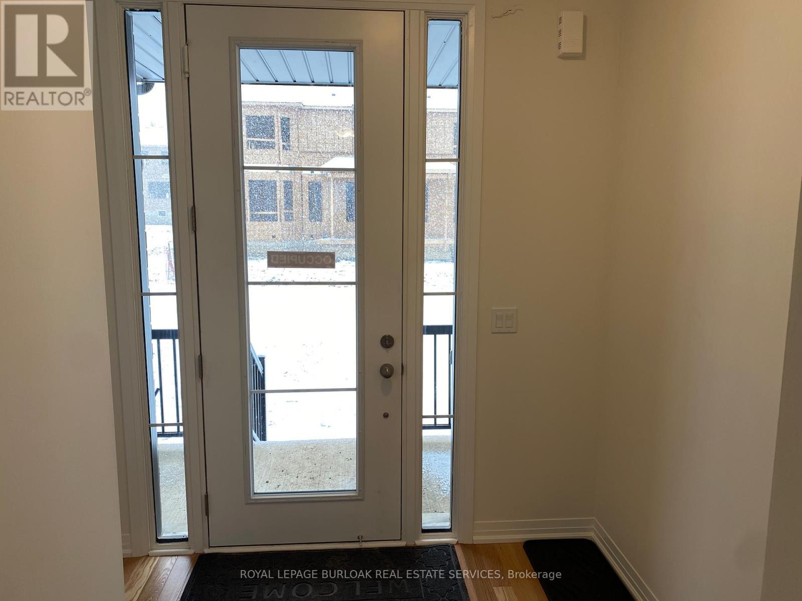 70 Freedom Crescent, Hamilton, ON - Indoor Photo Showing Other Room