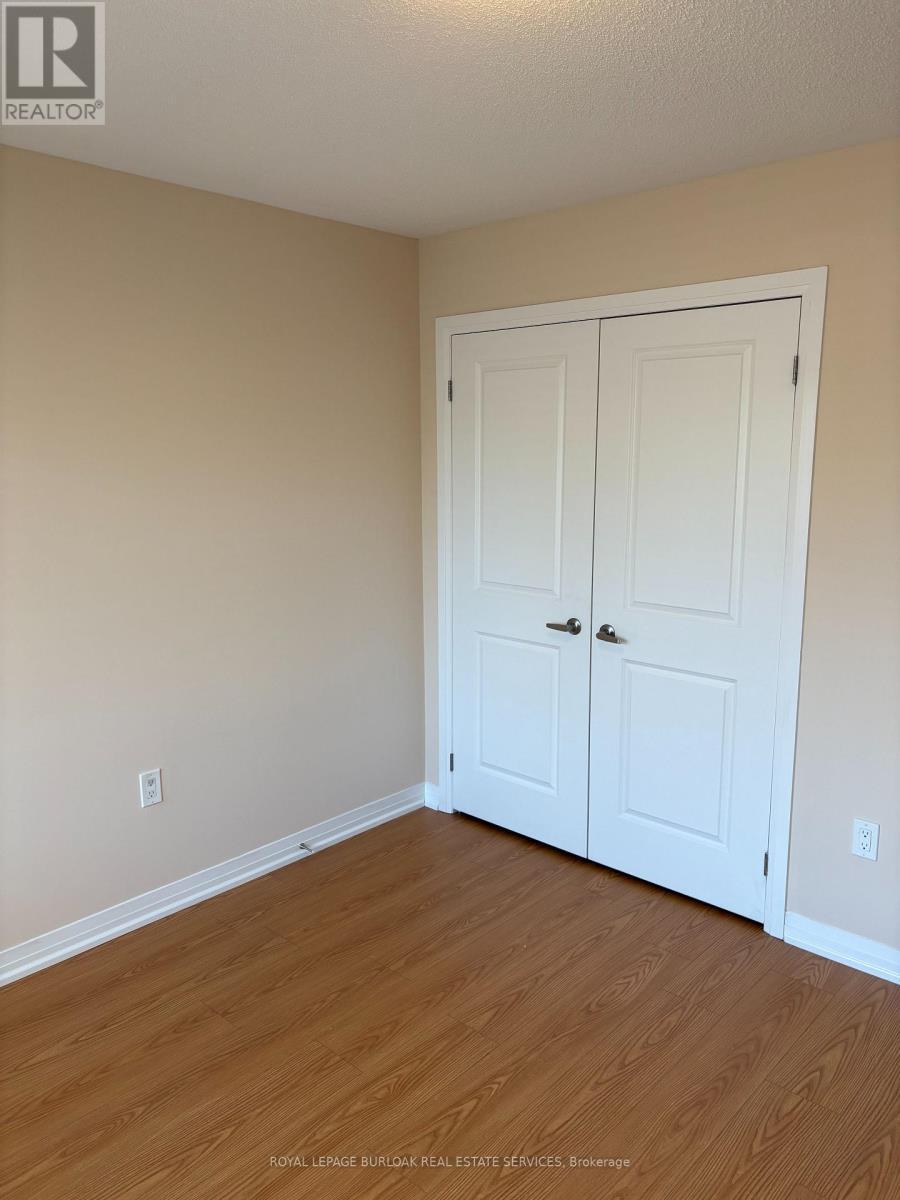 70 Freedom Crescent, Hamilton, ON - Indoor Photo Showing Other Room